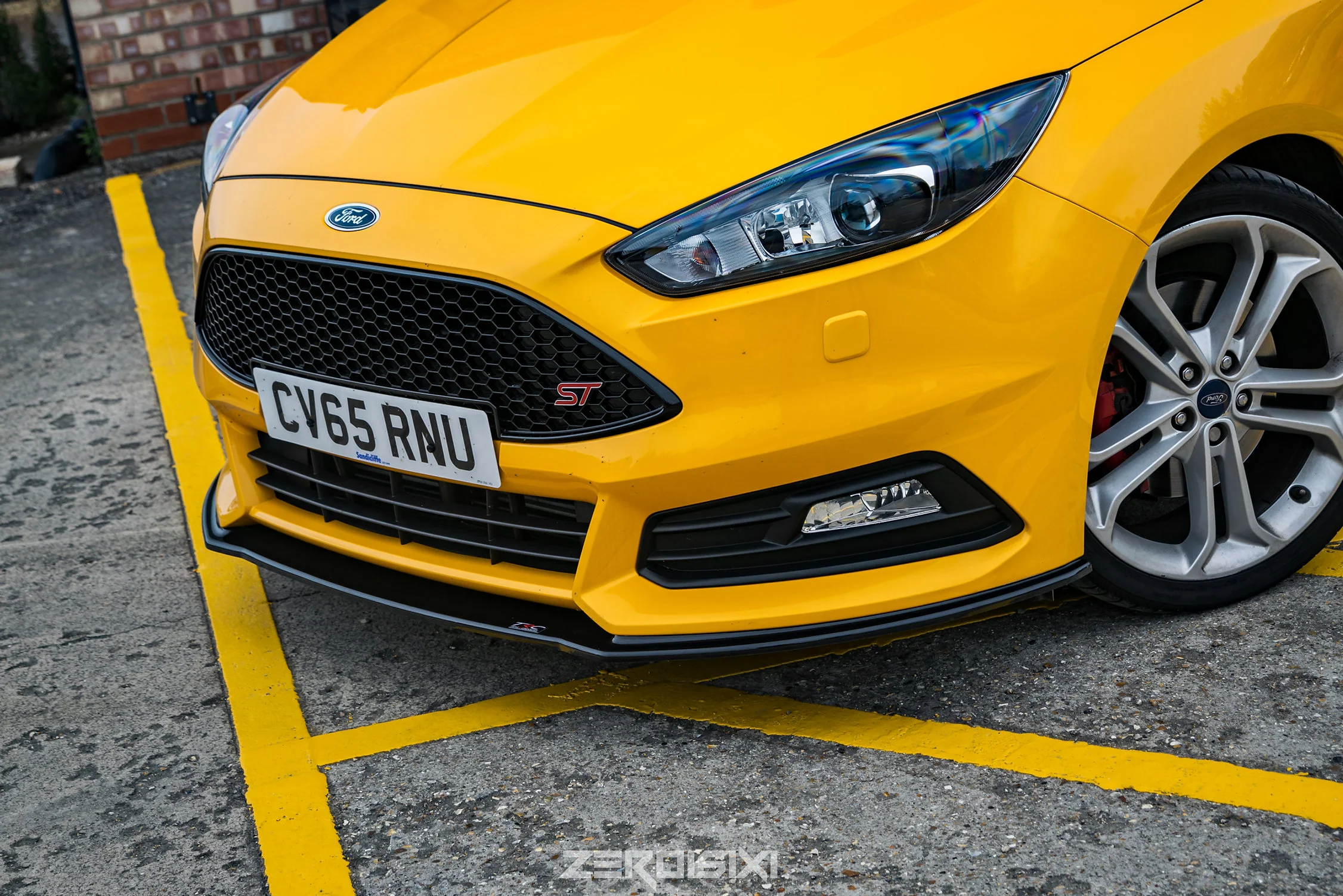 Ford Focus MK3.5 ST250 Estate - V1 Low Line Kit - Image 2