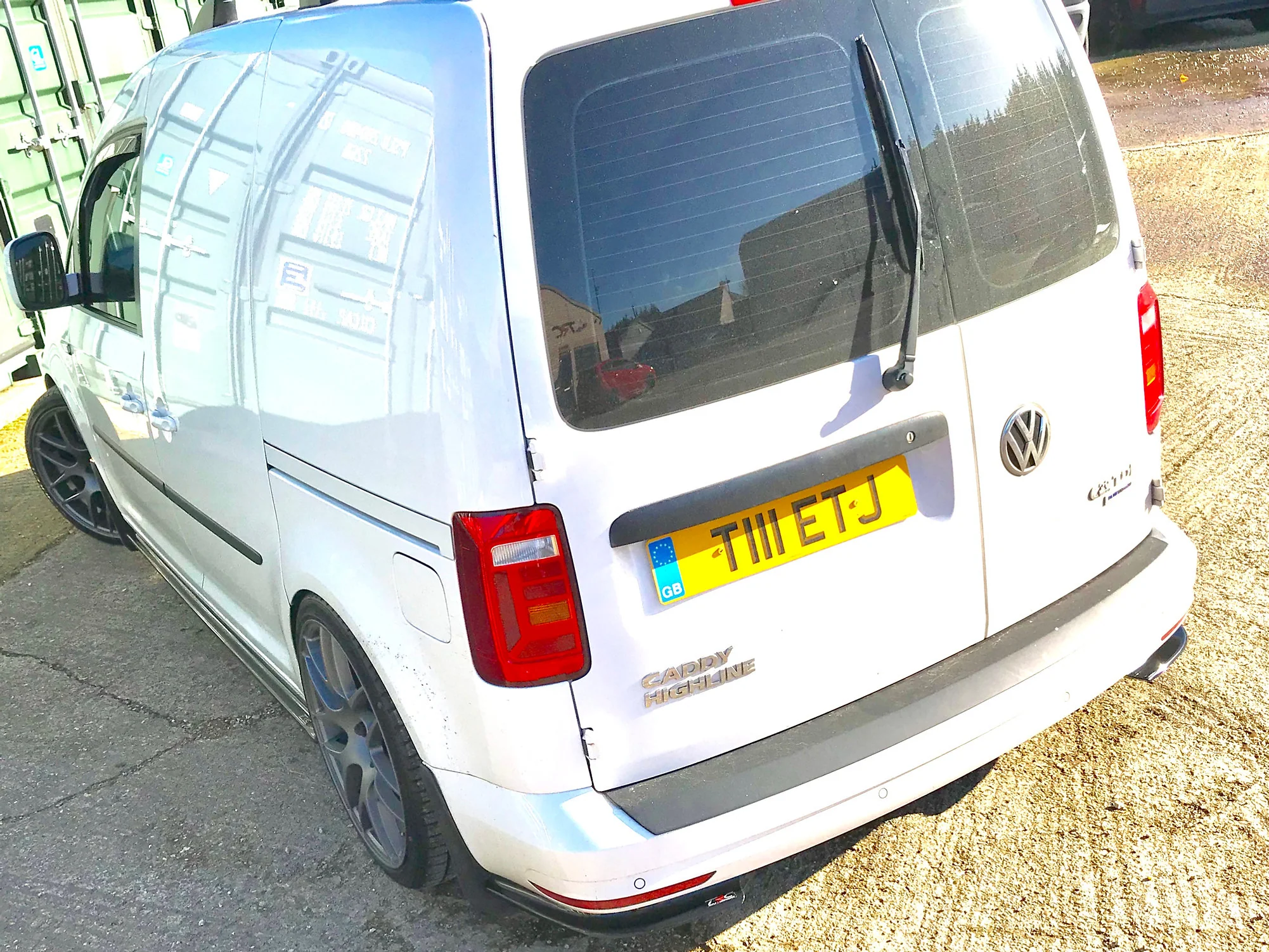 Volkswagen Caddy MK3 2K - Rear Spats - Image 2