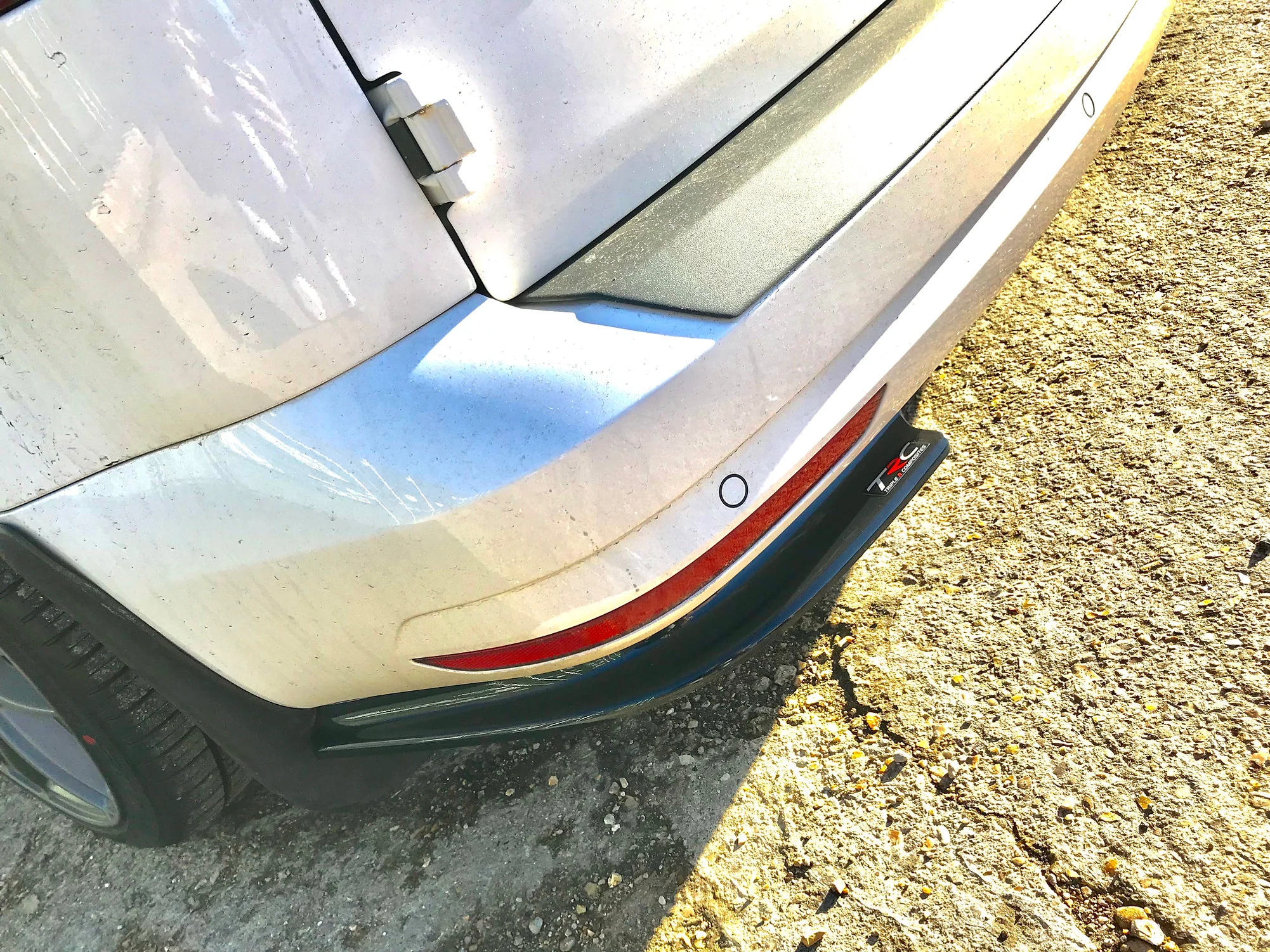 Volkswagen Caddy MK3 2K - Rear Spats - Image 4