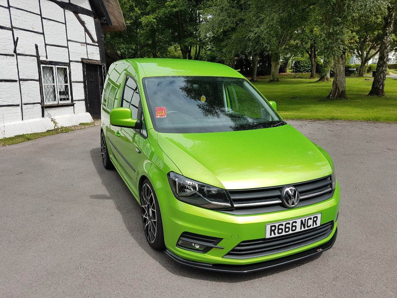 Volkswagen Caddy MK4 2KN Maxi - Low Line Kit - Image 2