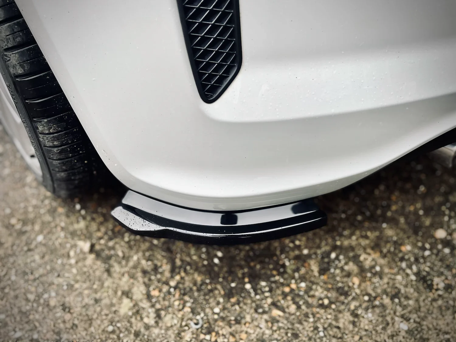 Volkswagen Scirocco MK3 R Facelift - Low Line Kit - Image 4